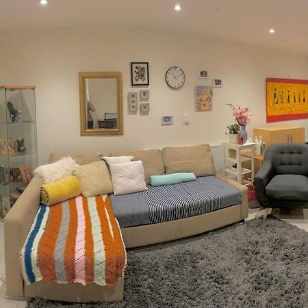 Hendon Homestay Экстерьер фото